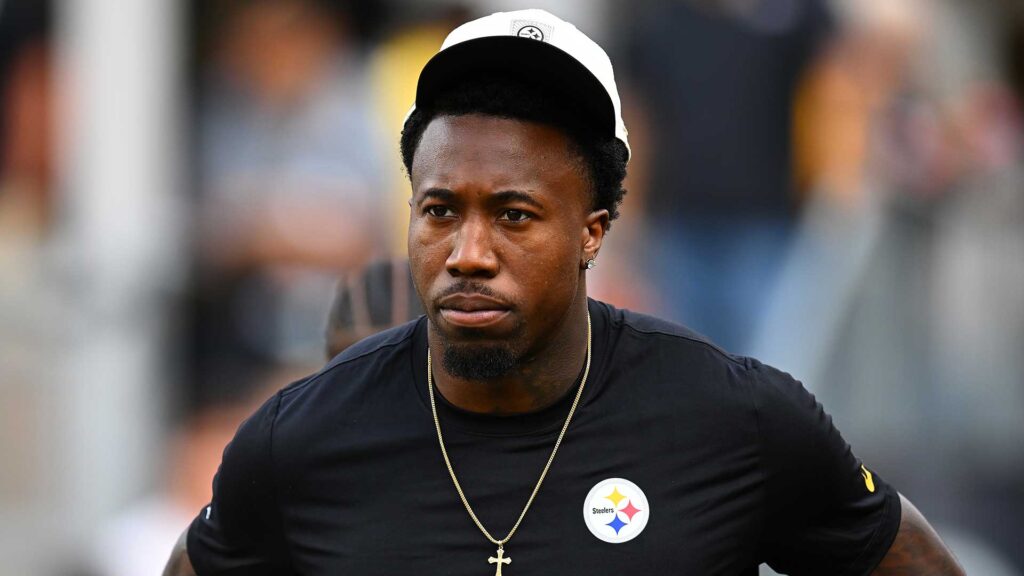Mike McCarthy Admits Steelers, CB Joey Porter Jr. Remain At ‘Impasse’ Over New Deal Mike McCarthy Admits Steelers, CB Joey Porter Jr. Remain At ‘Impasse’ Over New Deal