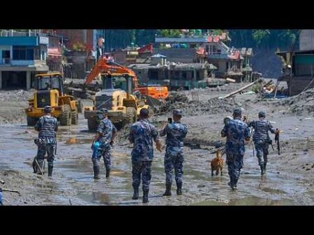 Death toll nears 500 as rescuers search for 1,400 missing after Nepal-Tibet floods