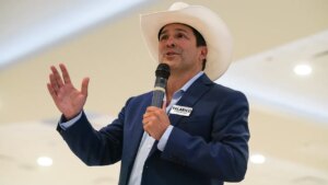 Pop star-turned-Dem candidate’s defense of graphic murder video resurfaces in key House race Pop star-turned-Dem candidate’s defense of graphic murder video resurfaces in key House race