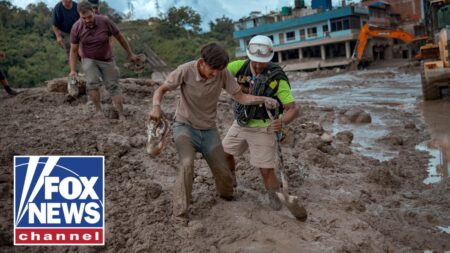Nepal flood risk forces rescue operations to pause Nepal flood risk forces rescue operations to pause