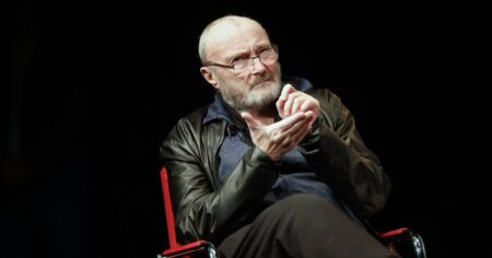 Phil Collins Recalls His Kids ‘Coming to Say Goodbye’ During Previous Hospitalization Phil Collins Recalls His Kids ‘Coming to Say Goodbye’ During Previous Hospitalization