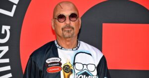 Howie Mandel Claims He ‘Almost Died’ After Self-Medicating During the COVID Pandemic