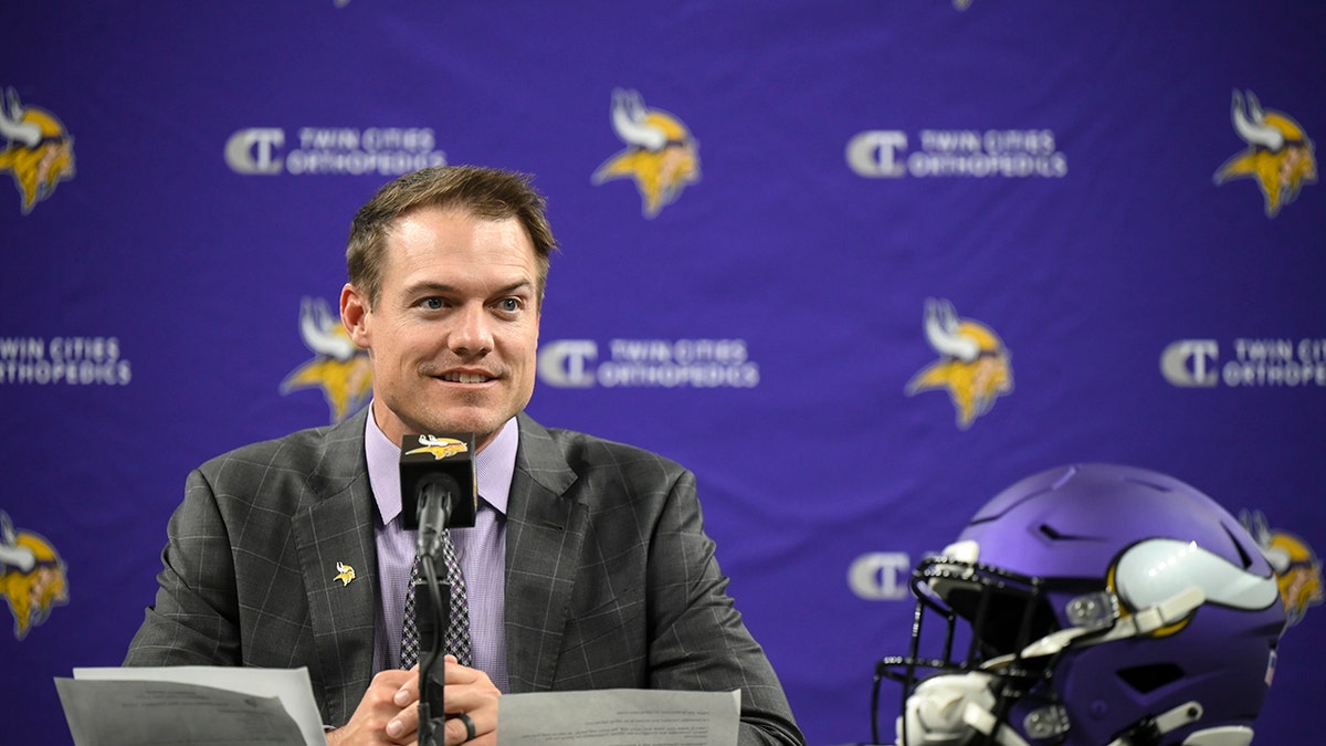 Minnesota Vikings coach Kevin O'Connell
