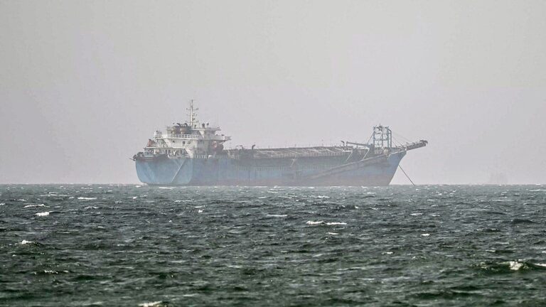 Trade vessel struck by projectile in Strait of Hormuz amid US-Iran talks Trade vessel struck by projectile in Strait of Hormuz amid US-Iran talks