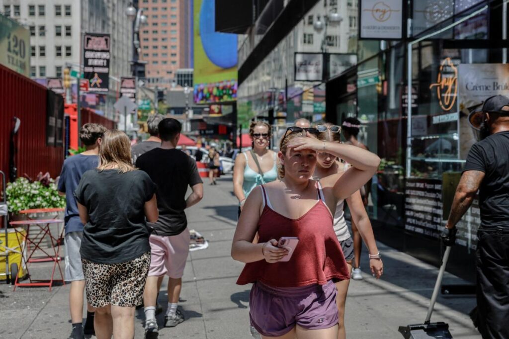‘Caribbean’-like humidity and extreme heat to suffocate NYC for several days ‘Caribbean’-like humidity and extreme heat to suffocate NYC for several days
