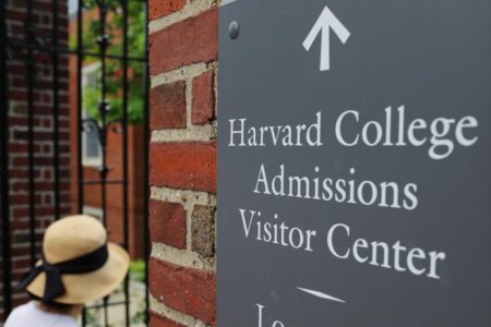 AI is revolutionizing college applications — but expert warns everyone is starting to sound like clones as a result