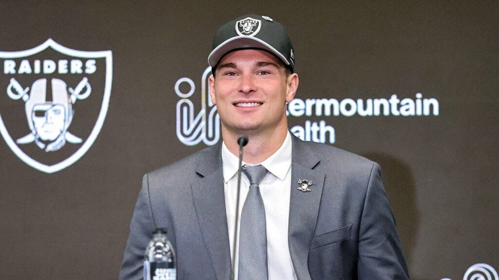 Raiders’ Fernando Mendoza once again goes viral during an interview for hilarious Joe Buck greeting