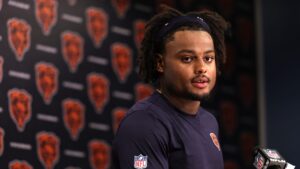 Bears S Coby Bryant Undergoes Knee Surgery, Expected To Miss 4-6 Months Bears S Coby Bryant Undergoes Knee Surgery, Expected To Miss 4-6 Months