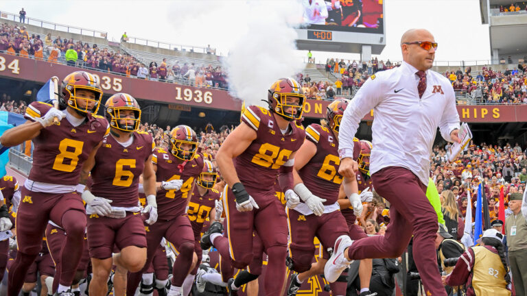 Viking Row Meets Minnesota: Gophers Adopt Norway’s World Cup Celebration
