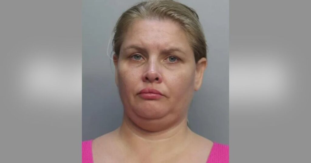 Mom Arrested After Leaving Son, 6, Alone in Park for 1 Hour While She Got Food With a Friend Mom Arrested After Leaving Son, 6, Alone in Park for 1 Hour While She Got Food With a Friend