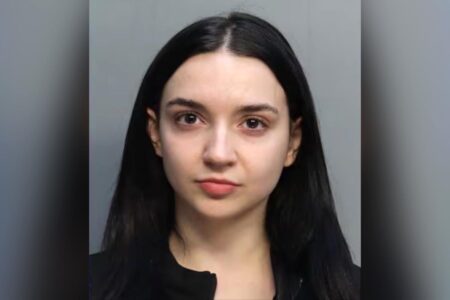 Furious Florida waitress blackmails lover for K when she found out he was two-timing her: cops