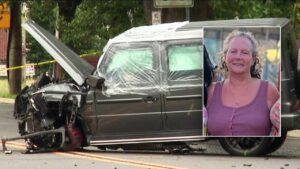 Four teens kill couple in head-on crash after stealing G-Wagon, leading cops on hours-long chase: police Four teens kill couple in head-on crash after stealing G-Wagon, leading cops on hours-long chase: police