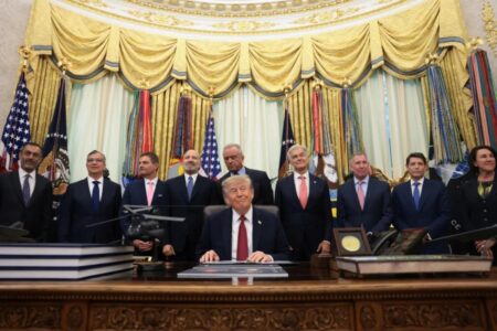 Trump unveils more prescription drug pricing discounts projected to save Americans 0B: ‘Major step forward’