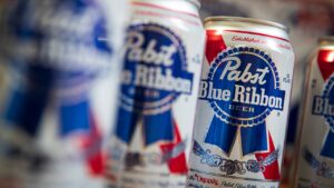Beer bandits swipe PBR truck hauling 50,000 cans in California, leaving brand pleading for help Beer bandits swipe PBR truck hauling 50,000 cans in California, leaving brand pleading for help
