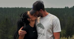 ‘Mormon Wives’ Star Dakota Mortensen Packs on the PDA With Shinia Powell After Drama