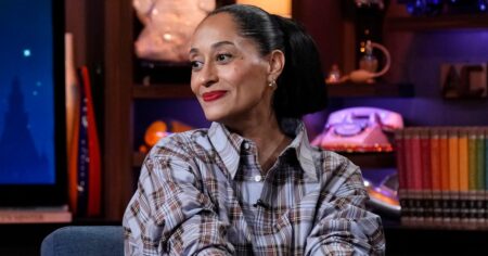 Tracee Ellis Ross Owns ’14 Different Pairs’ of These Comfy Training Sneakers That Shoppers Can Happily Walk 5+ Miles in Per Day