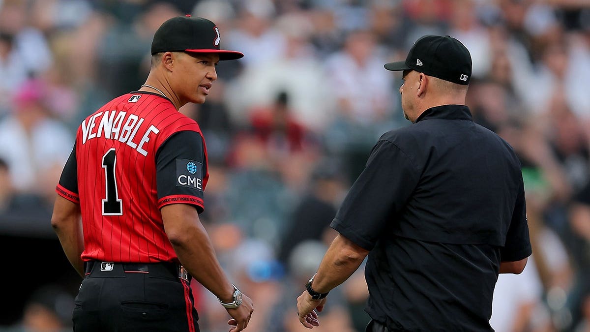 Will Venable reacts to a call during a baseball game in Chicago.