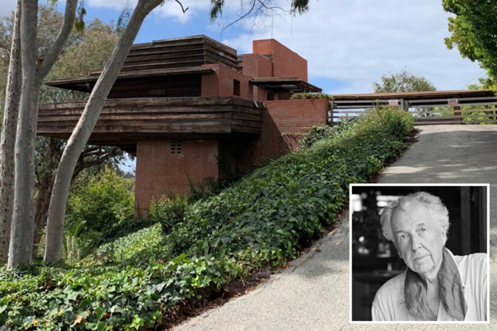 Historic LA home designed by legendary architect left to rot as wild animals spotted roaming inside