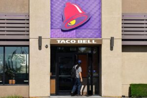 Taco Bell chooses new location for Irvine headquarters