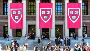Man allegedly brandishes edged weapon at Harvard-area coffee shop, prompting campus shelter-in-place