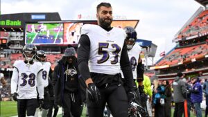 Vikings Reportedly Sign Edge Rusher Kyle Van Noy, Reuniting Him With Brian Flores Vikings Reportedly Sign Edge Rusher Kyle Van Noy, Reuniting Him With Brian Flores