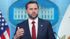 Vance reveals who’s behind his recent weight loss in first White House press briefing since July