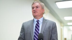 Comer indicates McConnell staffers aiming for lawmaker to return to Senate later this month Comer indicates McConnell staffers aiming for lawmaker to return to Senate later this month