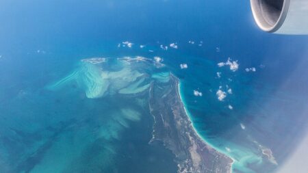 4 family members flying from Bahamas to Florida in small plane go missing, with Coast Guard joining search
