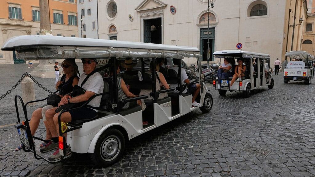 Major city eyes crackdown on golf cart tours as furious locals push back