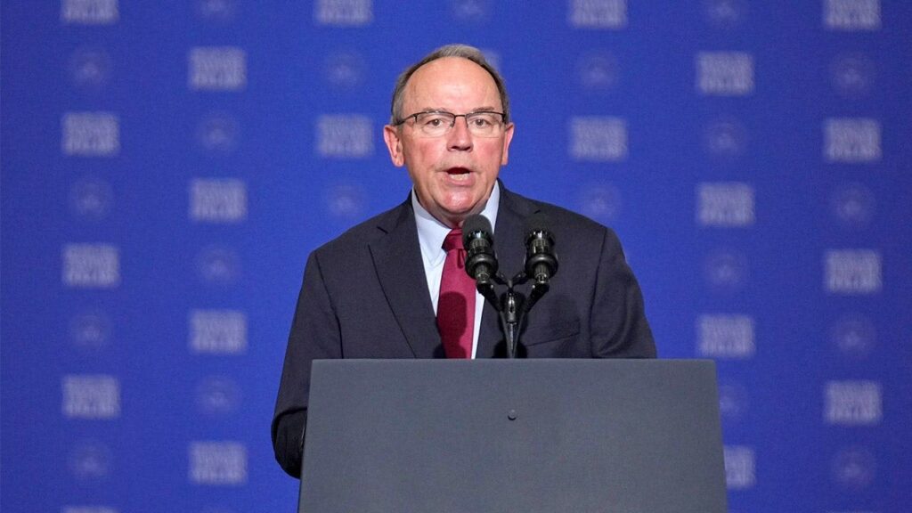 Wisconsin GOP governor candidate swims from sinking plane after emergency lake landing Wisconsin GOP governor candidate swims from sinking plane after emergency lake landing