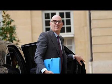 France cuts growth forecast as economy lags behind European neighbours