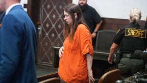 Ohio mom of 16 cradles stomach in court, pleads not guilty in severe abuse case involving own children Ohio mom of 16 cradles stomach in court, pleads not guilty in severe abuse case involving own children