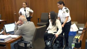 Juror who blocked Lindsay Clancy verdict disputes fellow jurors’ claims: report