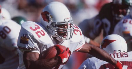 Former NFL Star LeShon Johnson Gets 5 Years in Prison for Dogfighting Ring That ‘Resulted in Death’