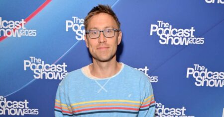 Comedian Russell Howard Mourns ‘Devastating’ Death of Newborn Son, Launches ‘The Felix Foundation’