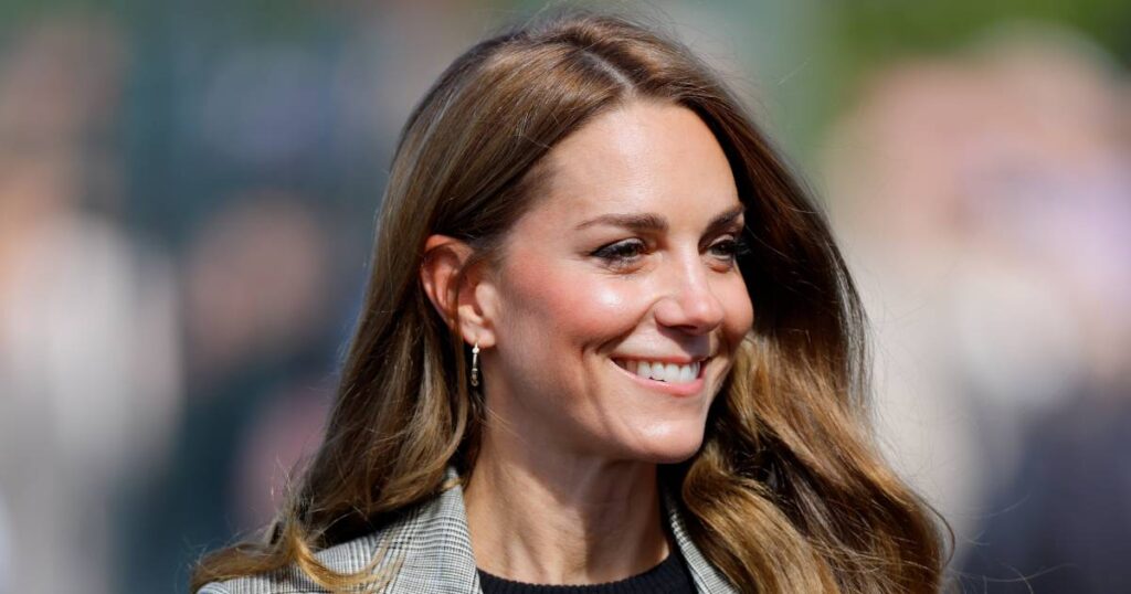 Kate Middleton Has Carried This Iconic French Tote Bag for 20+ Years — And This 2026 Version Is Just as Chic (Only !)