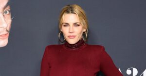 Busy Philipps Celebrates 6 Months Since She Underwent Brain Surgery to Remove a Tumor Busy Philipps Celebrates 6 Months Since She Underwent Brain Surgery to Remove a Tumor