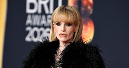 Kelly Osbourne Addresses Weight Loss After Dad Ozzy’s Death, Admits to Wearing Wig to Hide Frame