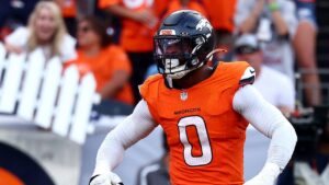 Retired NFL star falls into social media hole by comparing Mike Vrabel scandal and Jonathon Cooper arrest