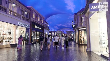 Tourists return to Las Vegas despite soaring prices that drove visitors away