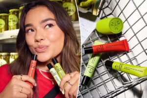TikTok beauty girls are eating pickle-flavored lip gloss ‘It’s like cucumber!’