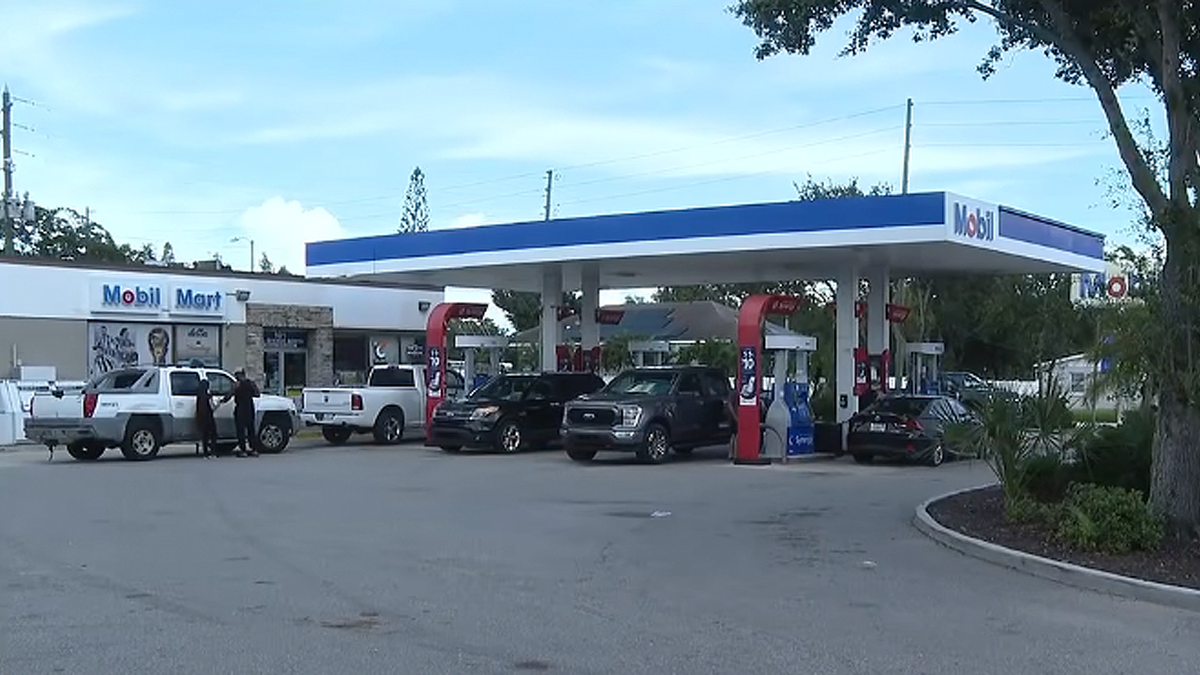 St. Petersburg Mobil station where woman suffered severe burns