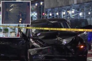 One killed after out-of-control Tesla smashes into NYC scaffolding One killed after out-of-control Tesla smashes into NYC scaffolding