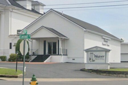 Widow sues Tennessee funeral home after late husband’s belongings are returned covered in brain matter: ‘Just mind-blowing’
